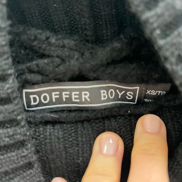 Doffer Boys Cashmere Turtle Sweater - Picture 5 of 7